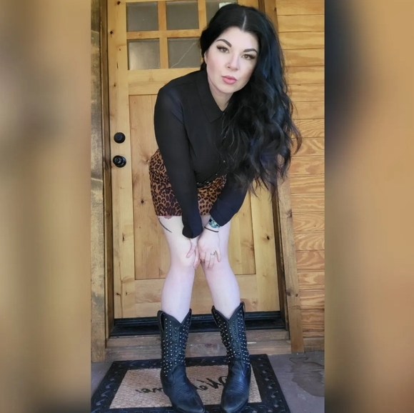 Meet your Posher, ShamelessGrace - Picture 4 of 10